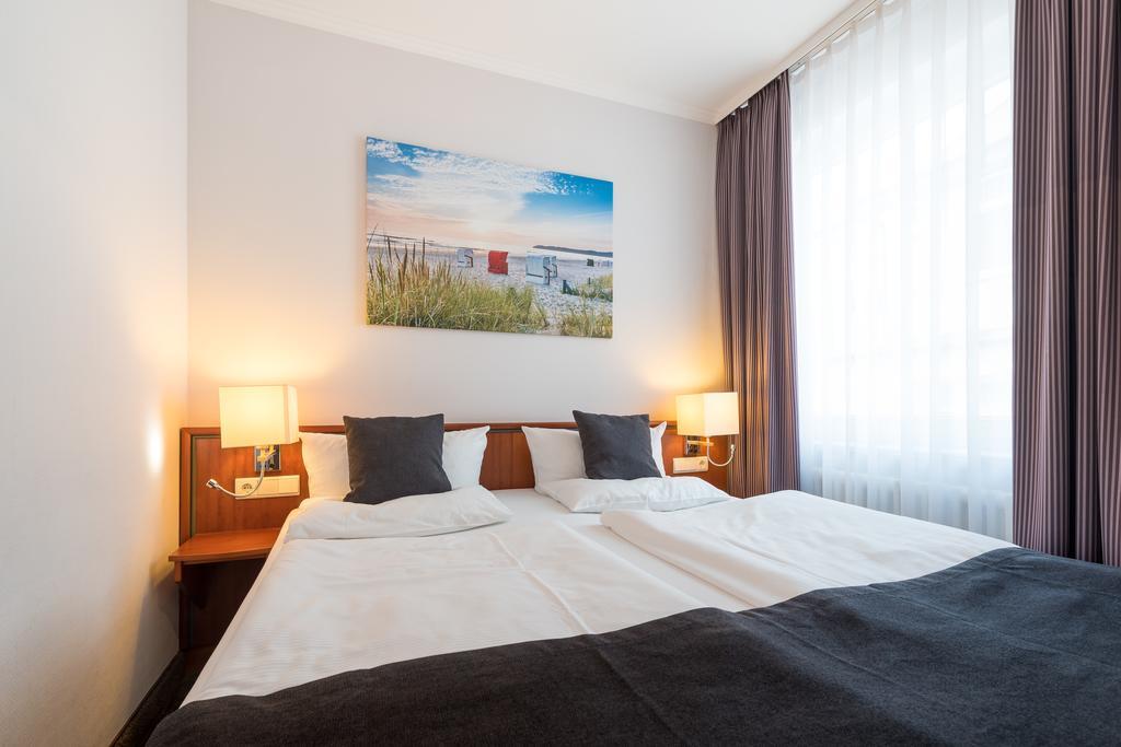 Hotel Villa Belvedere Binz Bagian luar foto