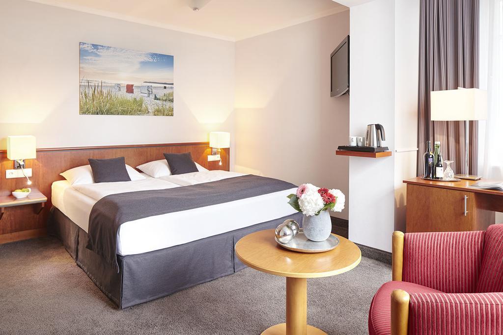 Hotel Villa Belvedere Binz Bagian luar foto